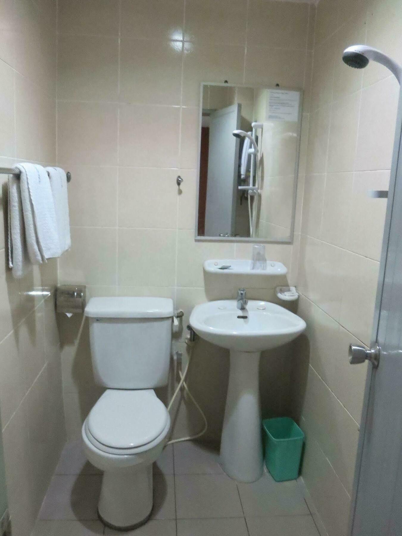 Wah May Hotel Kota Kinabalu Zewnętrze zdjęcie