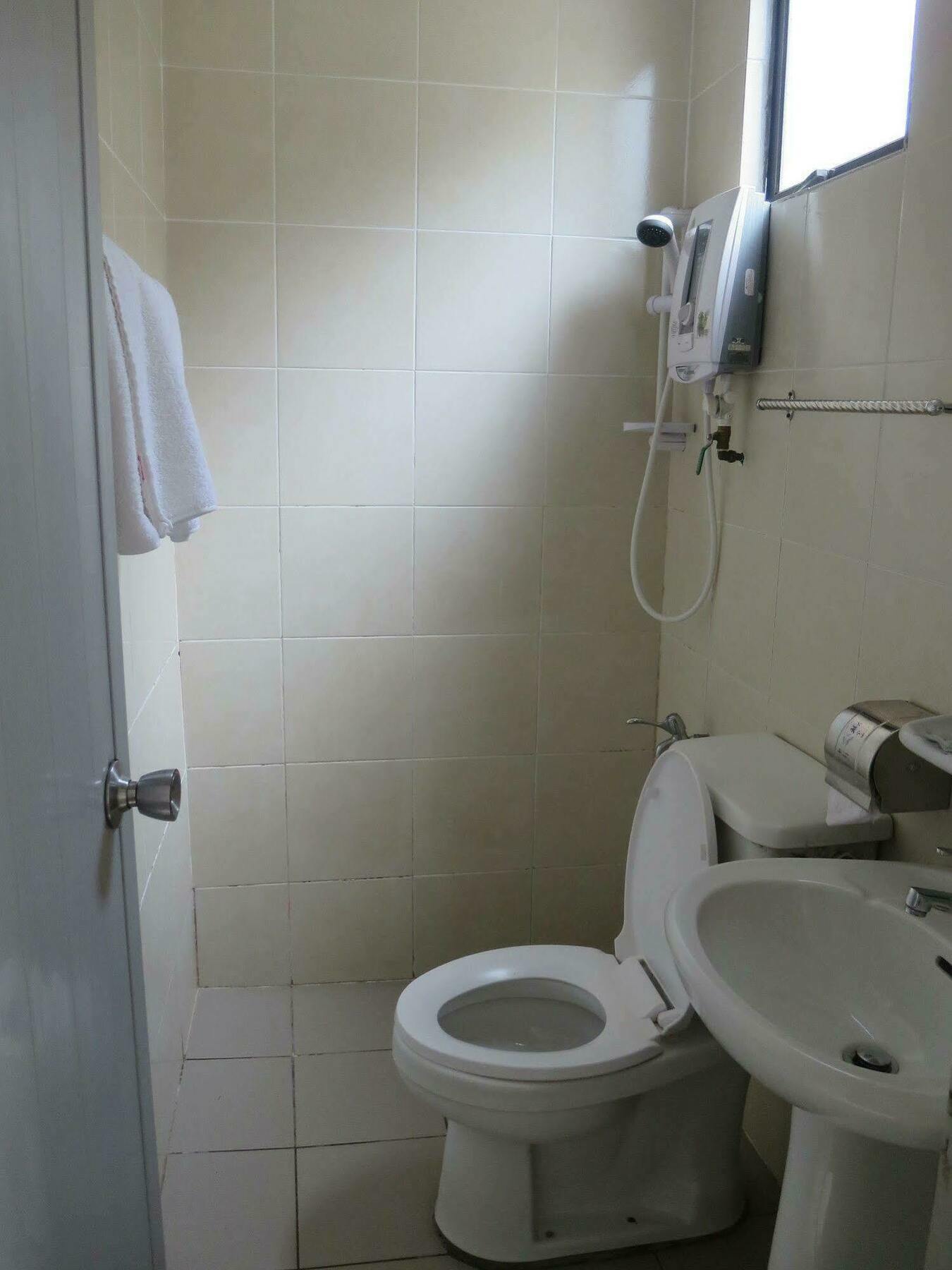Wah May Hotel Kota Kinabalu Zewnętrze zdjęcie