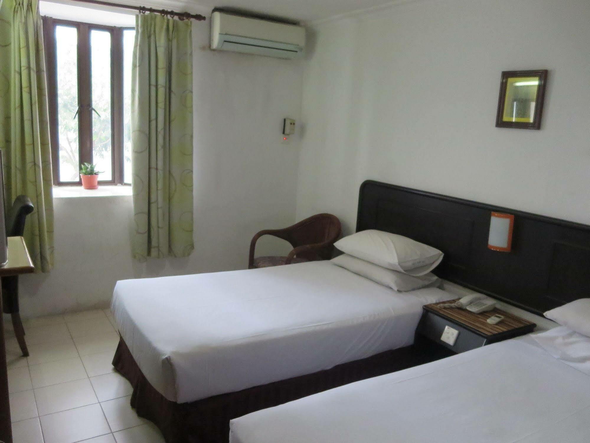 Wah May Hotel Kota Kinabalu Zewnętrze zdjęcie